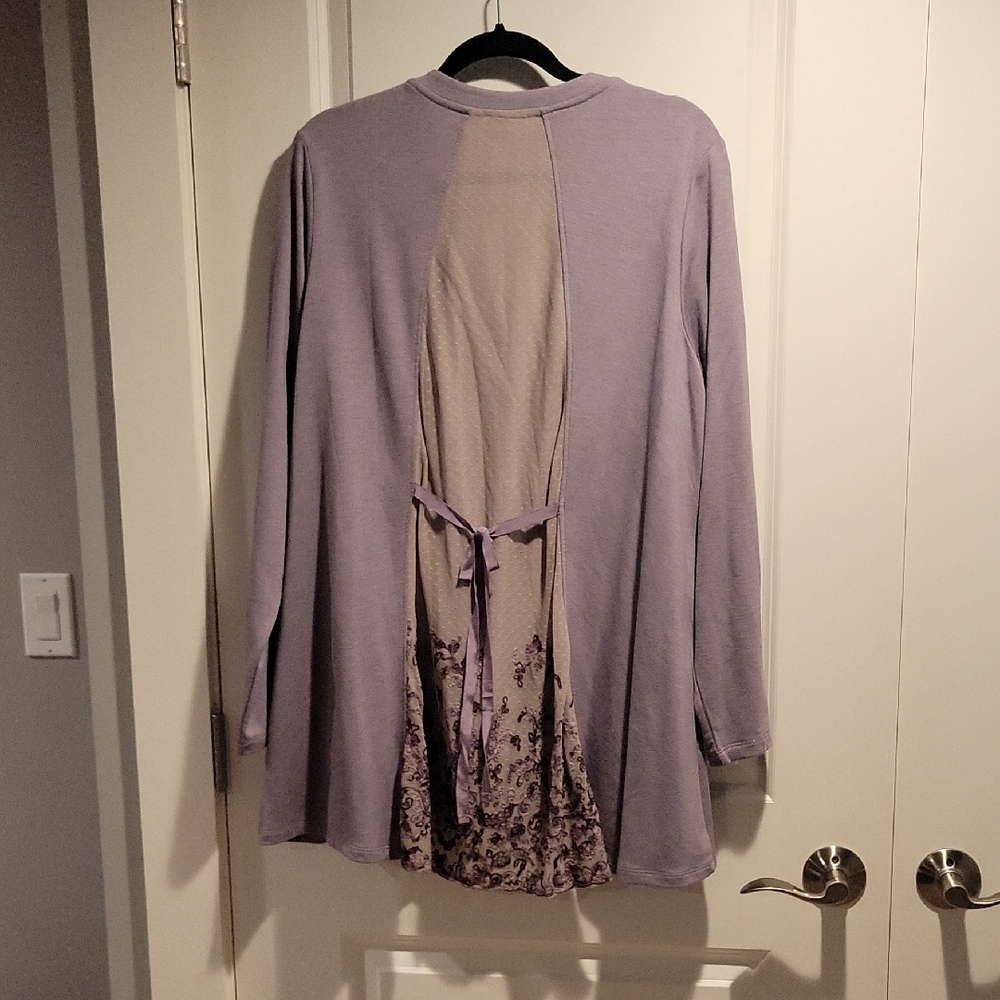 Logo Loungewear - image 2